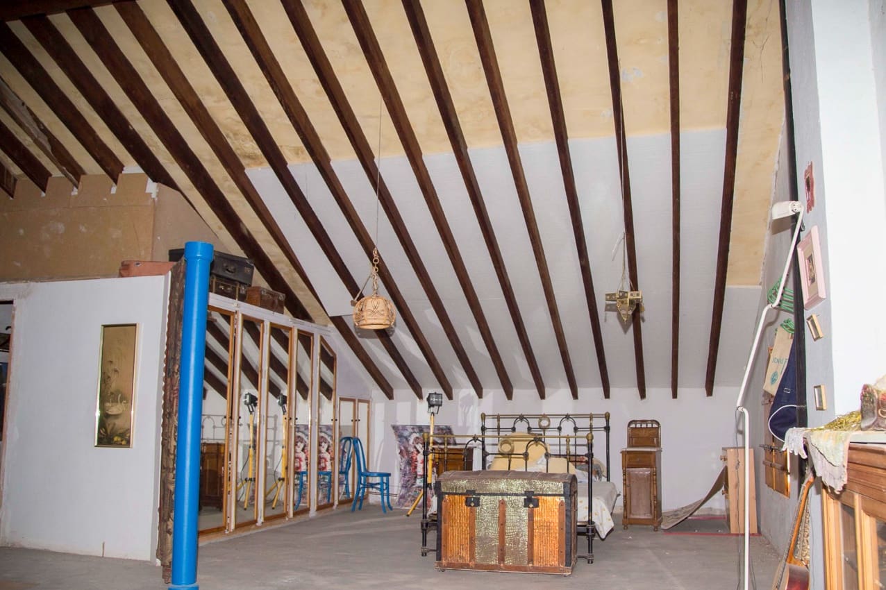 4 sypialnia Finka/Dom wiejski na sprzedaż w Yecla z basenem - 175 000 € (Ref: 7849926)