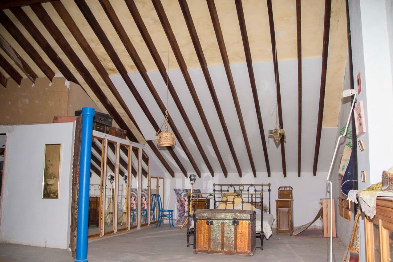 4 makuuhuone Maalaistalo myytävänä paikassa Yecla mukana uima-altaan - 175 000 € (Ref: 7849926)