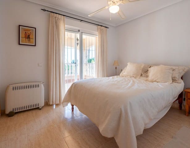 4 camera da letto Villa in vendita in Algorfa con piscina - 575.000 € (Rif: 7863870)