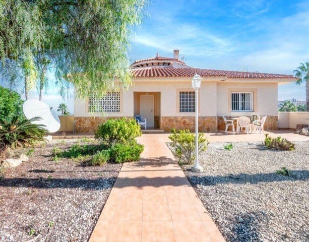 4 bedroom Villa for sale in Algorfa with pool - € 575,000 (Ref: 7863870)