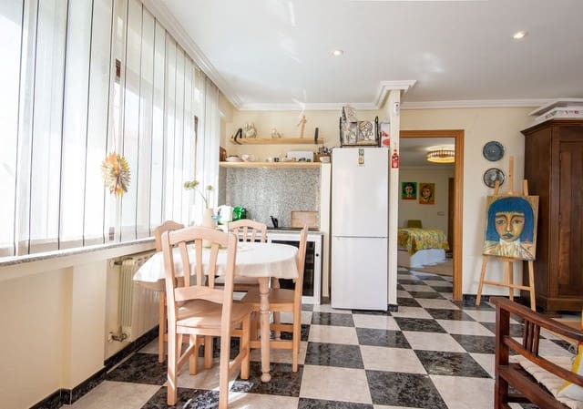 4 bedroom Villa for sale in Algorfa with pool - € 795,000 (Ref: 7863871)