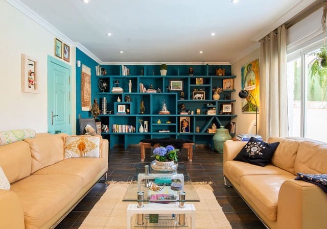 4 bedroom Villa for sale in Algorfa with pool - € 795,000 (Ref: 7863871)