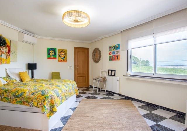 4 bedroom Villa for sale in Algorfa with pool - € 795,000 (Ref: 7863871)