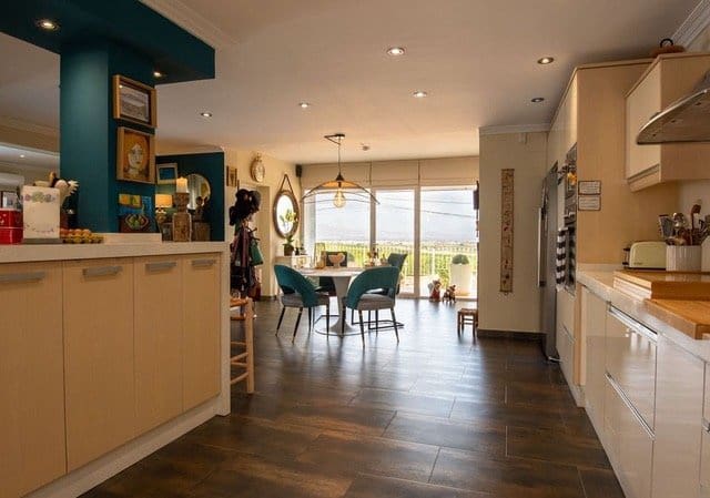 4 bedroom Villa for sale in Algorfa with pool - € 770,000 (Ref: 7863871)
