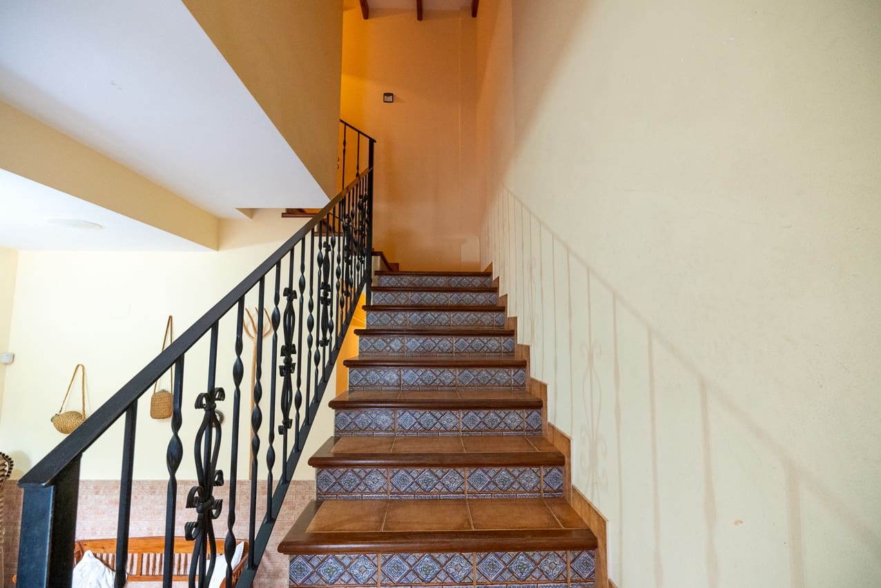 5 soverom Hus til salgs i Pinoso med svømmebasseng - € 350 000 (Ref: 7878625)