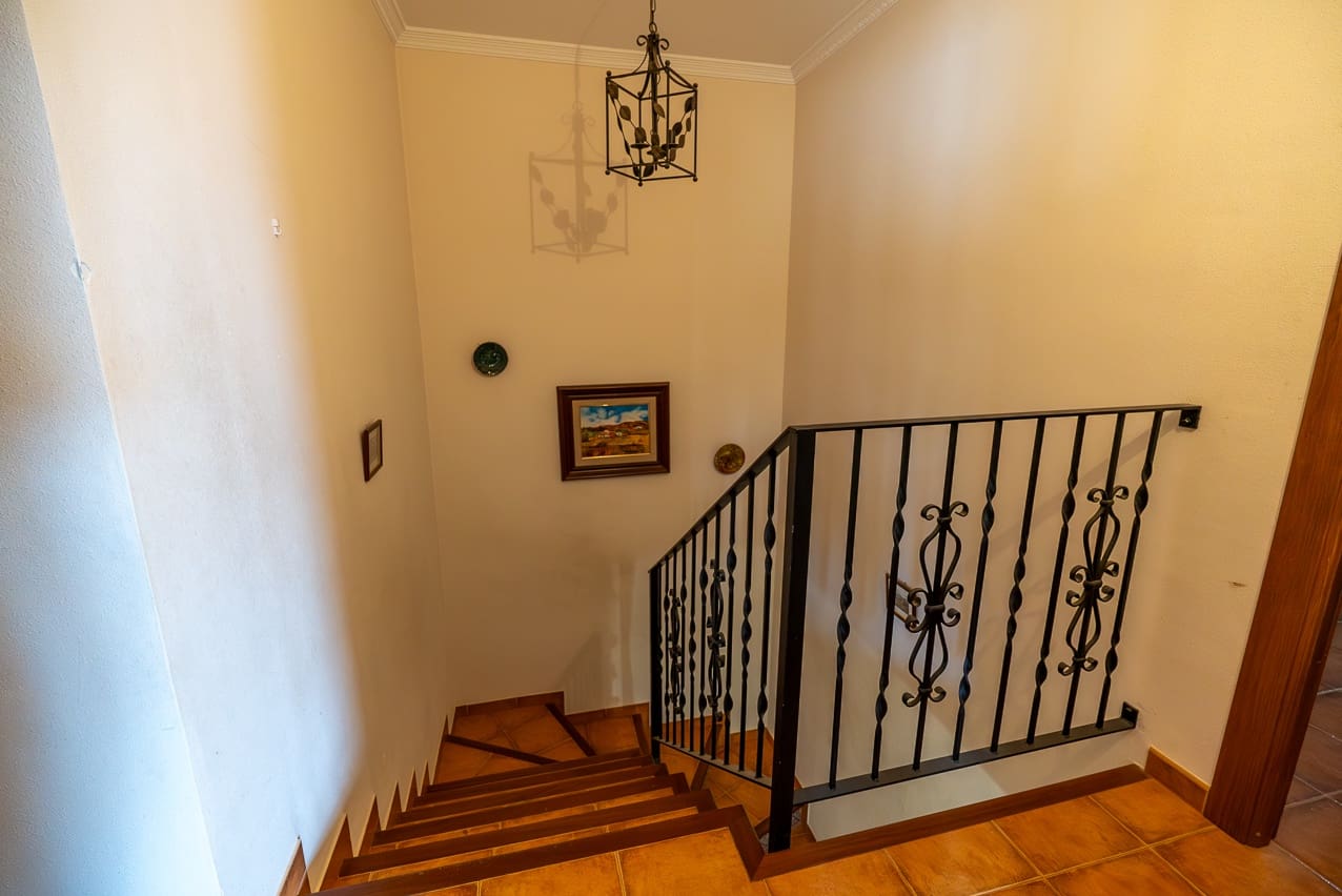 5 soverom Hus til salgs i Pinoso med svømmebasseng - € 350 000 (Ref: 7878625)