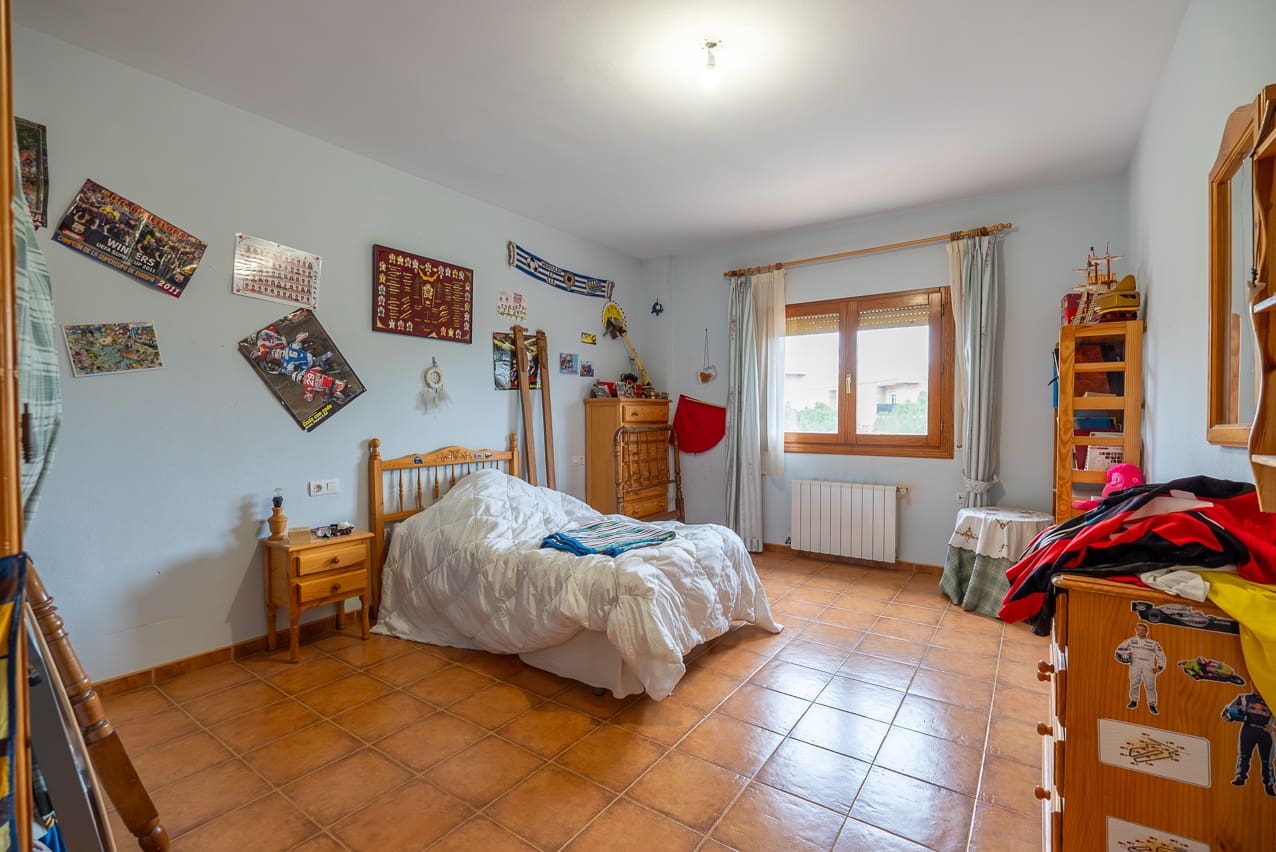 5 soverom Hus til salgs i Pinoso med svømmebasseng - € 350 000 (Ref: 7878625)