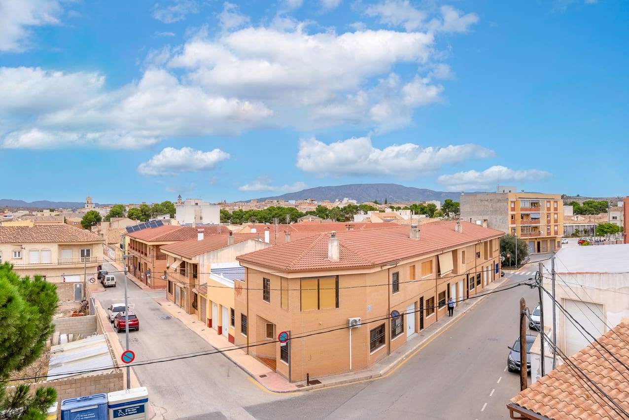 5 soverom Hus til salgs i Pinoso med svømmebasseng - € 350 000 (Ref: 7878625)