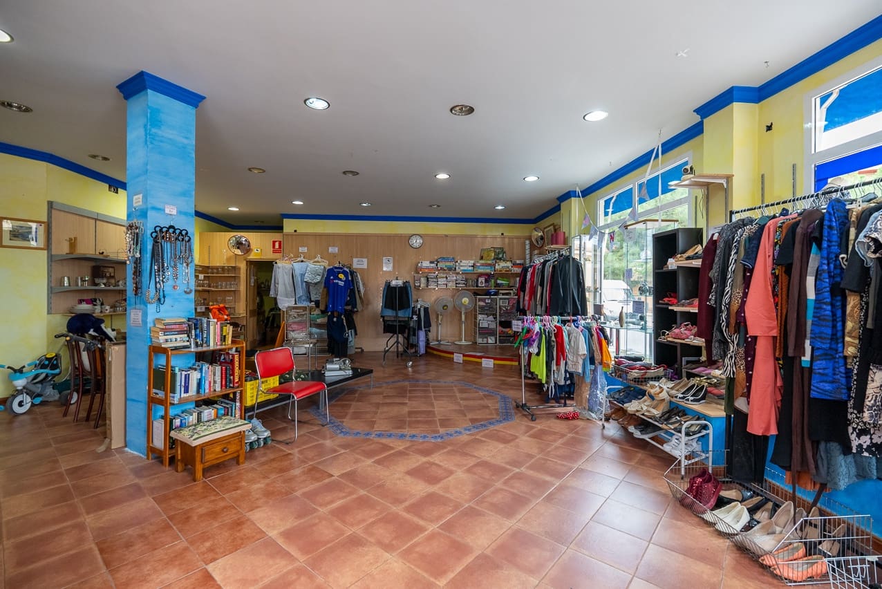 5 soverom Hus til salgs i Pinoso med svømmebasseng - € 350 000 (Ref: 7878625)