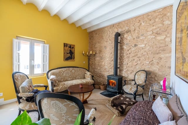 5 soveværelse Finca/Landehus til salg i Jumilla med swimmingpool - € 298.000 (Ref: 7905209)
