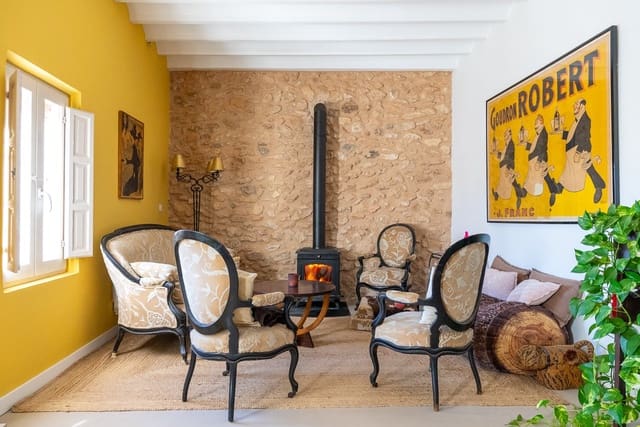 5 soveværelse Finca/Landehus til salg i Jumilla med swimmingpool - € 298.000 (Ref: 7905209)