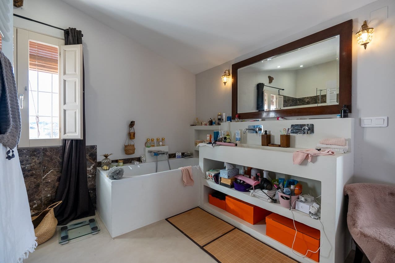 5 sypialnia Finka/Dom wiejski na sprzedaż w Jumilla z basenem - 298 000 € (Ref: 7905209)