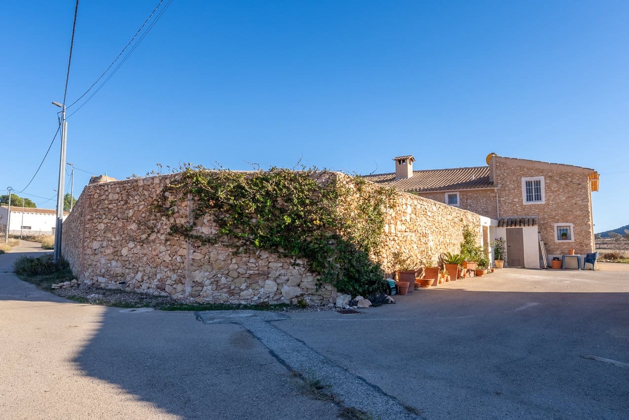 5 sypialnia Finka/Dom wiejski na sprzedaż w Jumilla z basenem - 298 000 € (Ref: 7905209)