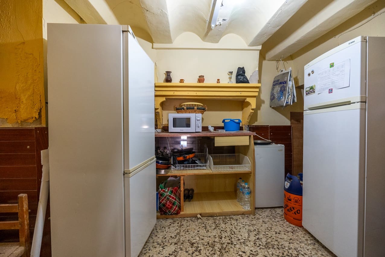 4 soveværelse Finca/Landehus til salg i Encebras med swimmingpool - € 70.000 (Ref: 7929043)