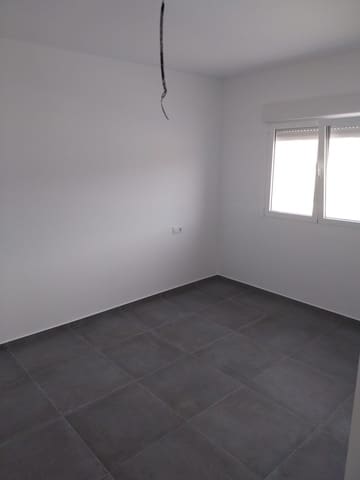 3 bedroom Villa for sale in Pinoso with pool - € 285,000 (Ref: 7951251)