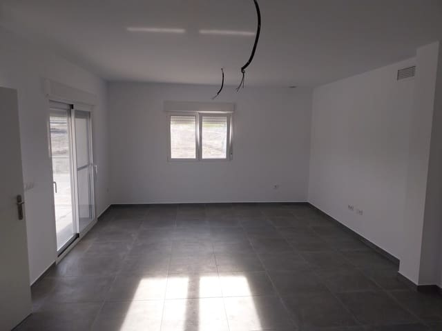 3 bedroom Villa for sale in Pinoso with pool - € 285,000 (Ref: 7951251)