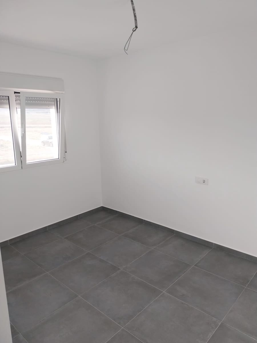 3 bedroom Villa for sale in Pinoso with pool - € 285,000 (Ref: 7951251)