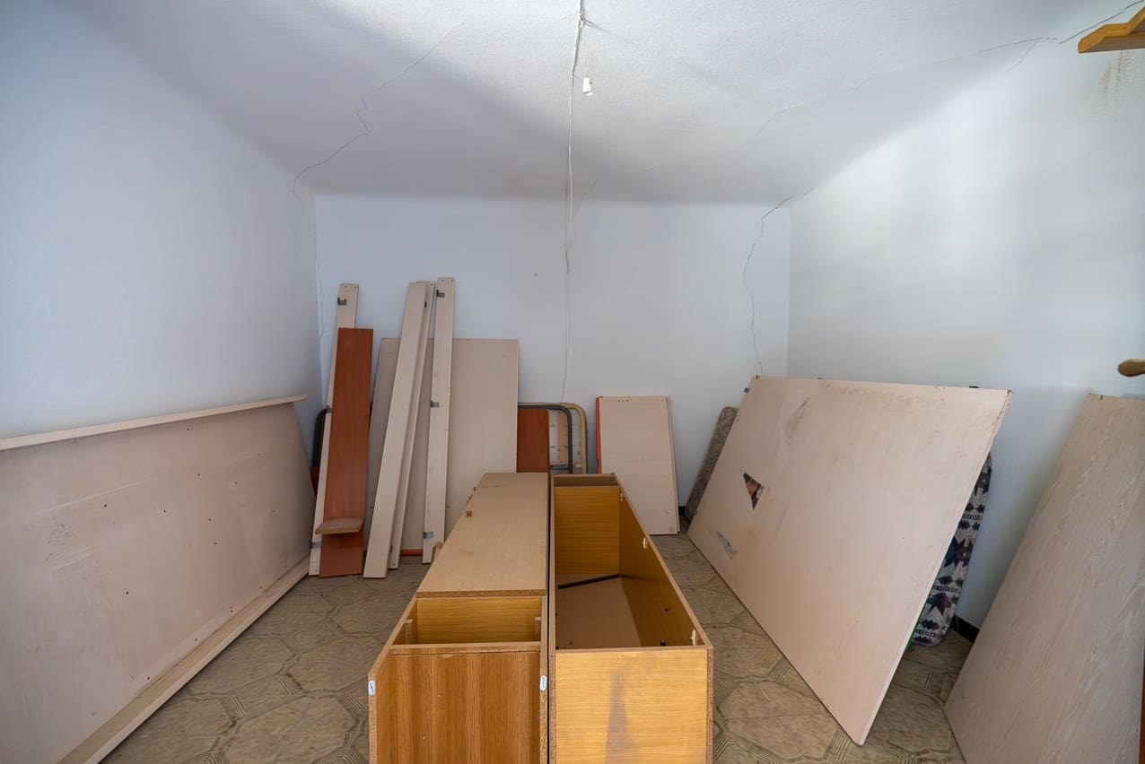 5 soveværelse Byhus til salg i L'Alguena / Alguenya med swimmingpool - € 89.950 (Ref: 7954313)