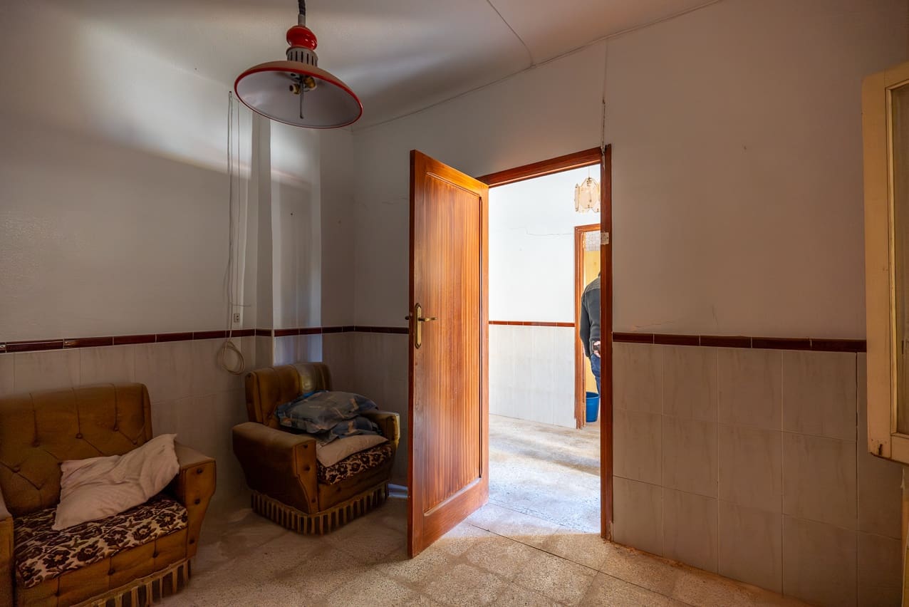 5 soveværelse Byhus til salg i L'Alguena / Alguenya med swimmingpool - € 89.950 (Ref: 7954313)