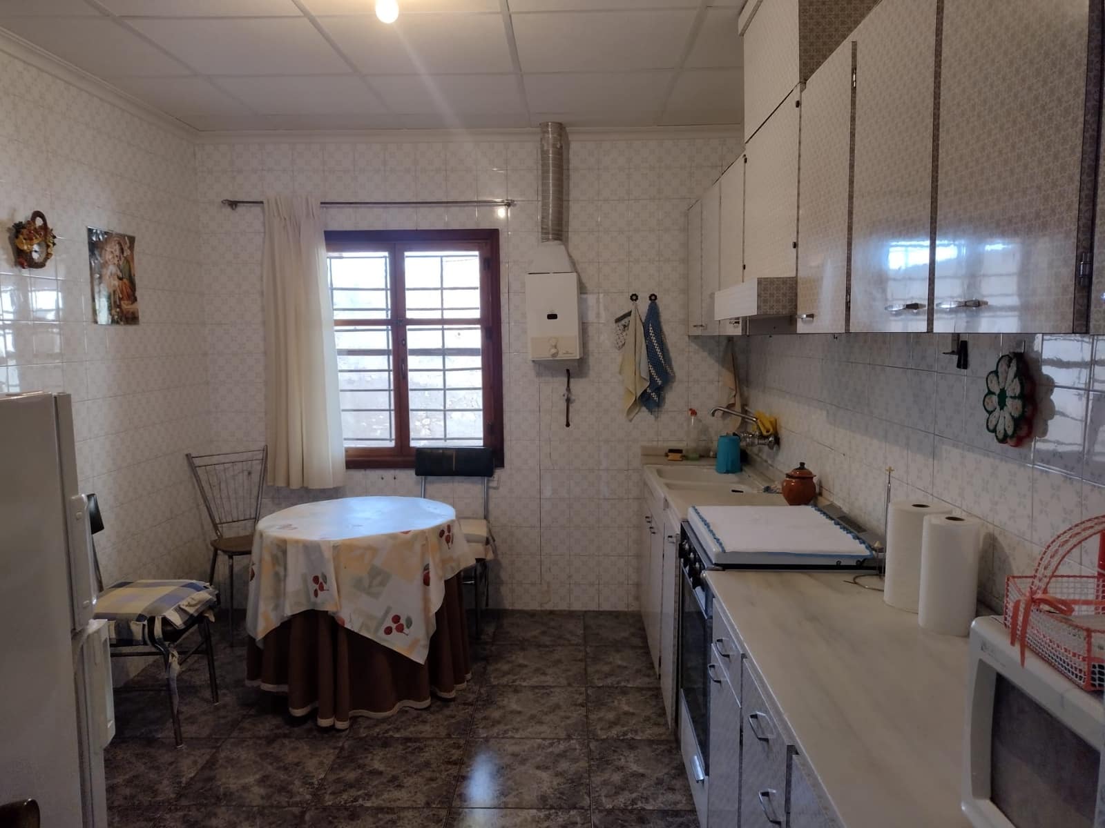 5 soveværelse Finca/Landehus til salg i Jumilla med swimmingpool - € 90.000 (Ref: 7978941)