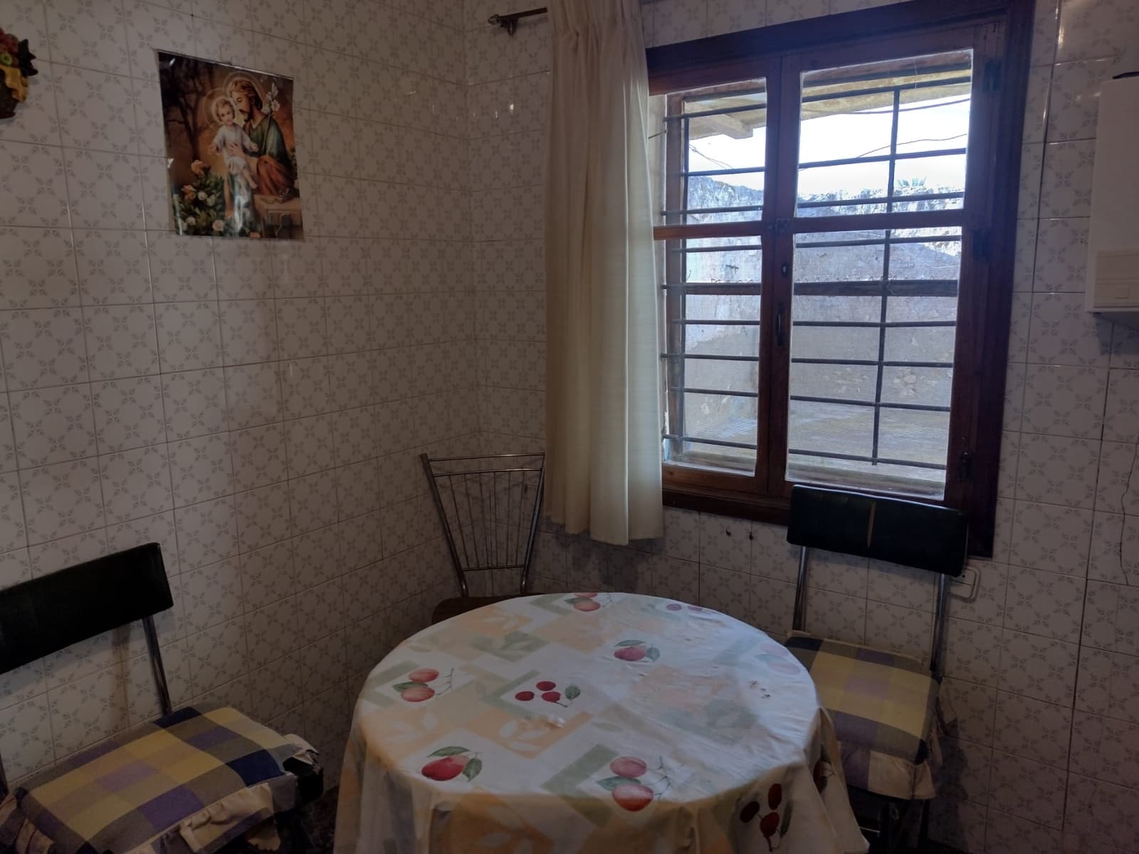 5 soveværelse Finca/Landehus til salg i Jumilla med swimmingpool - € 90.000 (Ref: 7978941)