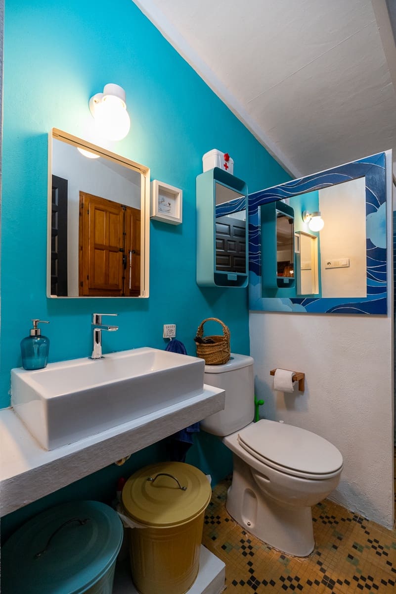 3 soveværelse Finca/Landehus til salg i Pinoso med swimmingpool - € 149.000 (Ref: 8012855)