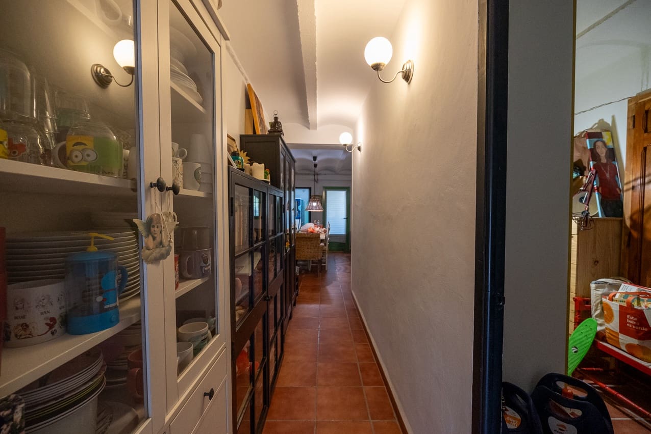 3 soveværelse Finca/Landehus til salg i Pinoso med swimmingpool - € 149.000 (Ref: 8012855)