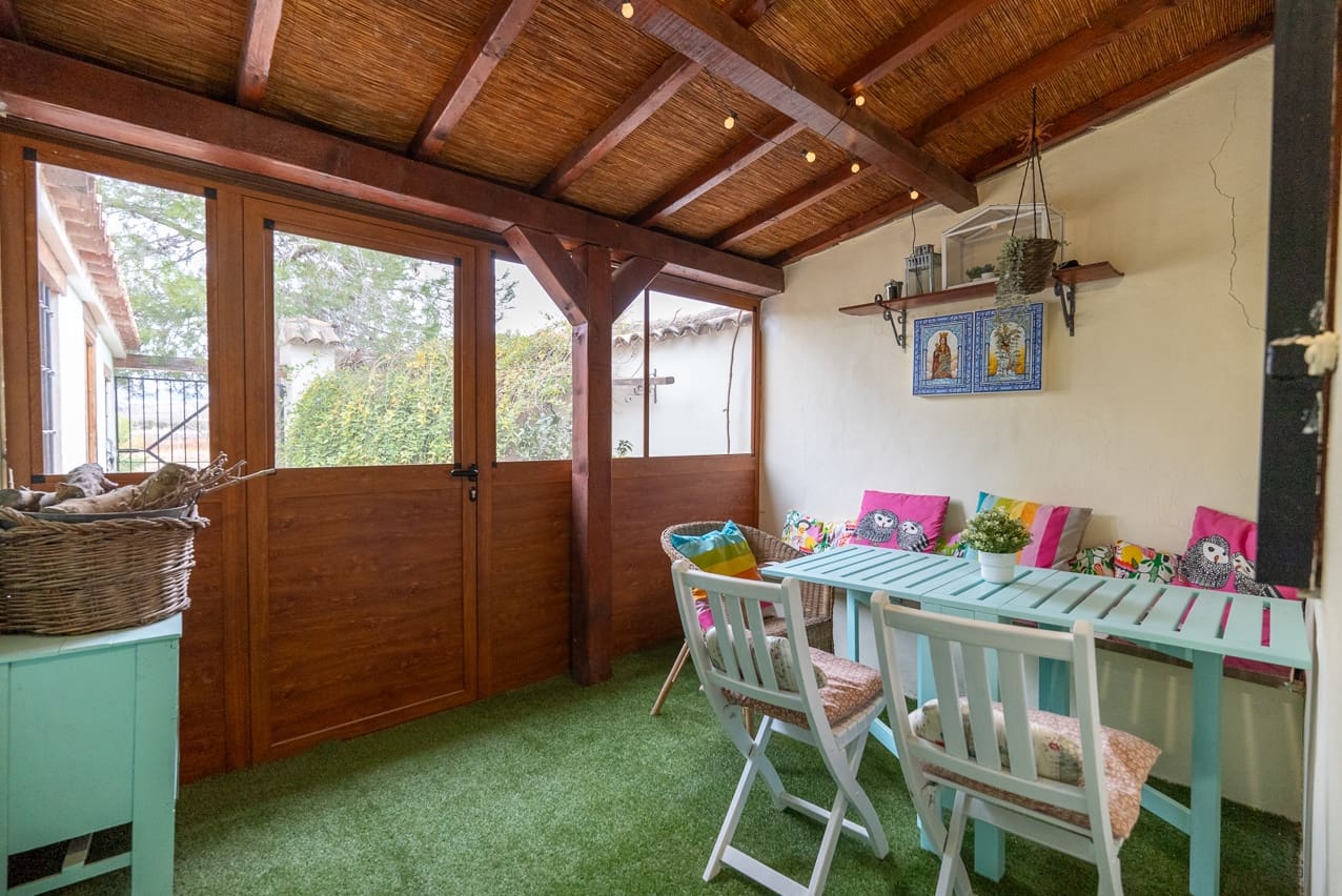 3 soveværelse Finca/Landehus til salg i Pinoso med swimmingpool - € 149.000 (Ref: 8012855)