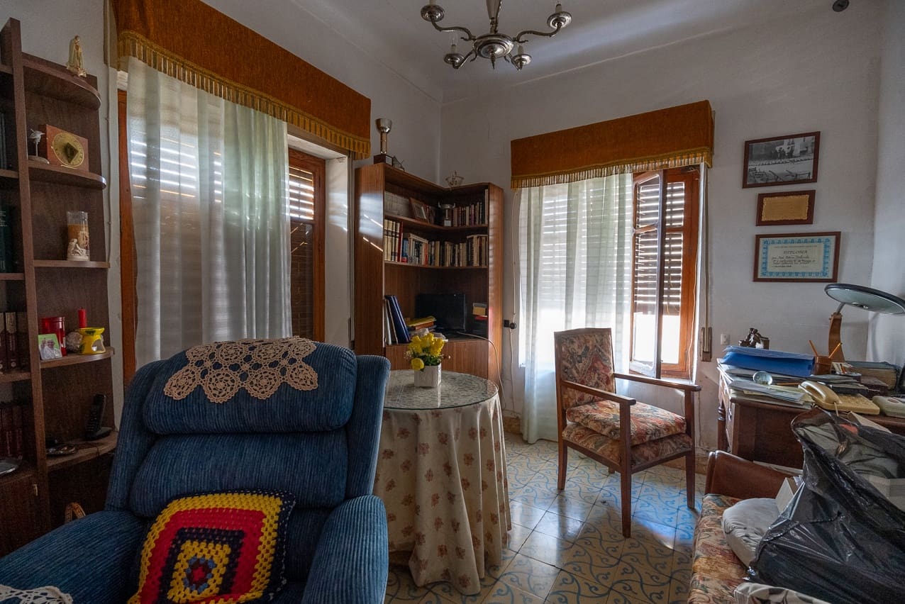 6 soverom Hus til salgs i Pinoso med svømmebasseng - € 139 950 (Ref: 8026567)