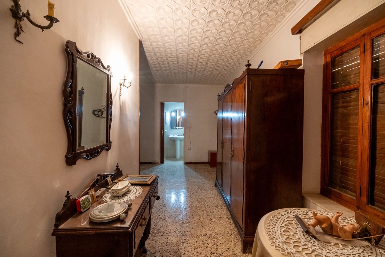 6 soverom Hus til salgs i Pinoso med svømmebasseng - € 139 950 (Ref: 8026567)