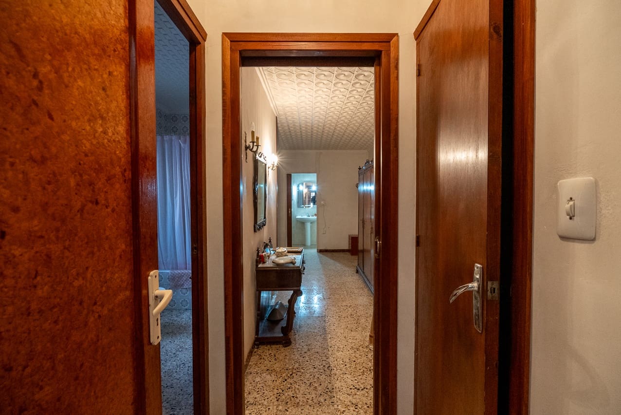 6 soverom Hus til salgs i Pinoso med svømmebasseng - € 139 950 (Ref: 8026567)