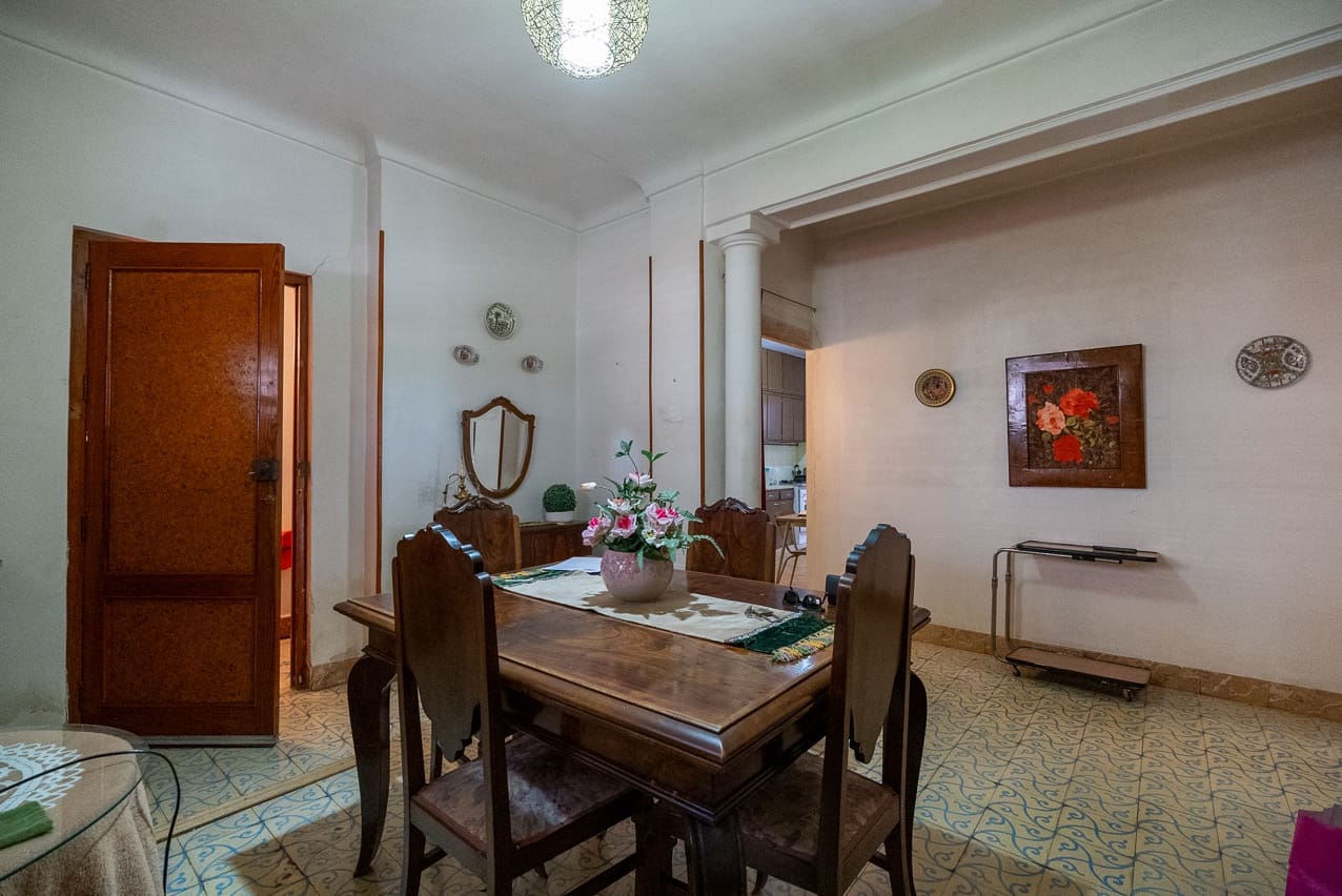 6 soverom Hus til salgs i Pinoso med svømmebasseng - € 139 950 (Ref: 8026567)