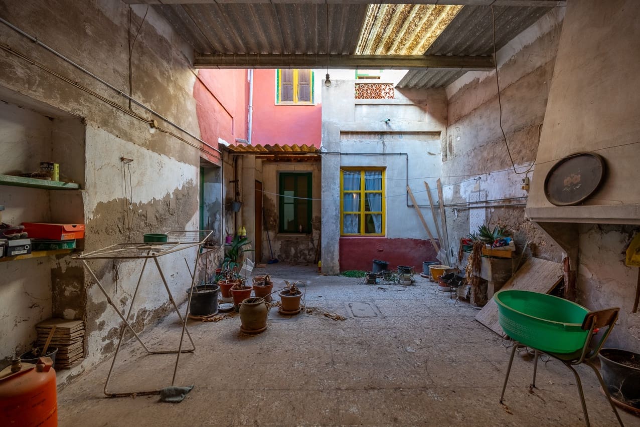 6 soverom Hus til salgs i Pinoso med svømmebasseng - € 139 950 (Ref: 8026567)