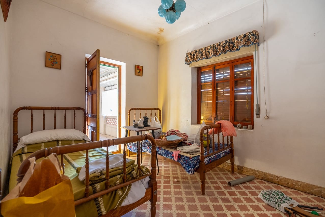 6 soverom Hus til salgs i Pinoso med svømmebasseng - € 139 950 (Ref: 8026567)