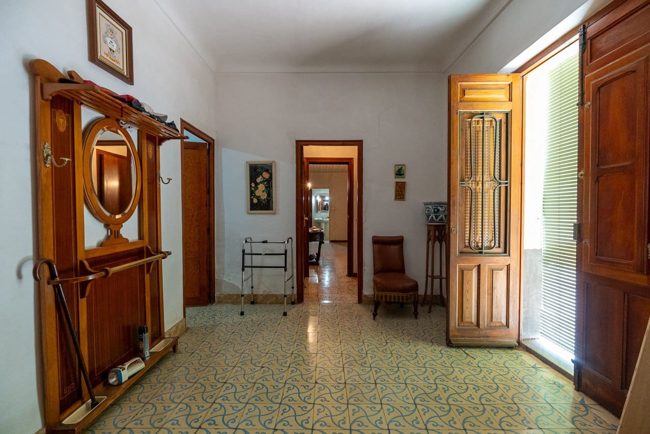 6 soverom Hus til salgs i Pinoso med svømmebasseng - € 139 950 (Ref: 8026567)