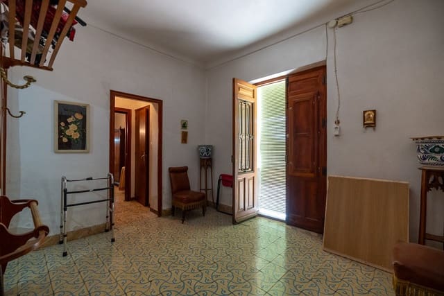 6 chambre Maison de Ville à vendre à Pinoso avec piscine - 139 950 € (Ref: 8026567)