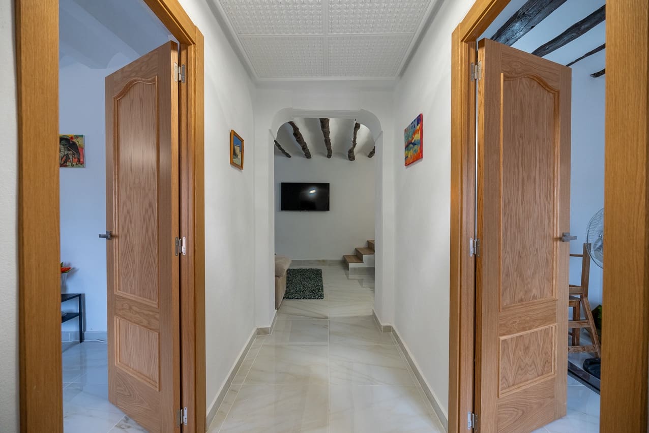 6 slaapkamer Finca/Landhuis te koop in Monovar / Monover met zwembad - € 129.950 (Ref: 8064953)