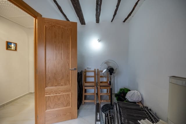 6 sypialnia Finka/Dom wiejski na sprzedaż w Monóvar / Monóver z basenem - 129 950 € (Ref: 8064953)