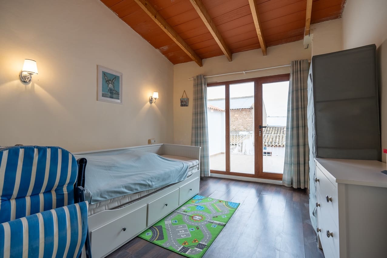 6 slaapkamer Finca/Landhuis te koop in Monovar / Monover met zwembad - € 129.950 (Ref: 8064953)