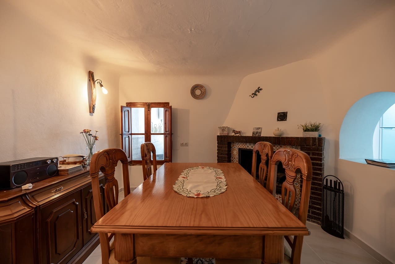 6 slaapkamer Finca/Landhuis te koop in Monovar / Monover met zwembad - € 129.950 (Ref: 8064953)