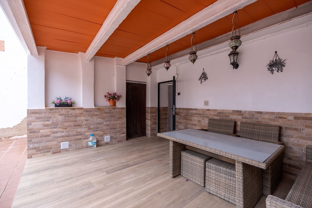 6 slaapkamer Finca/Landhuis te koop in Monovar / Monover met zwembad - € 129.950 (Ref: 8064953)