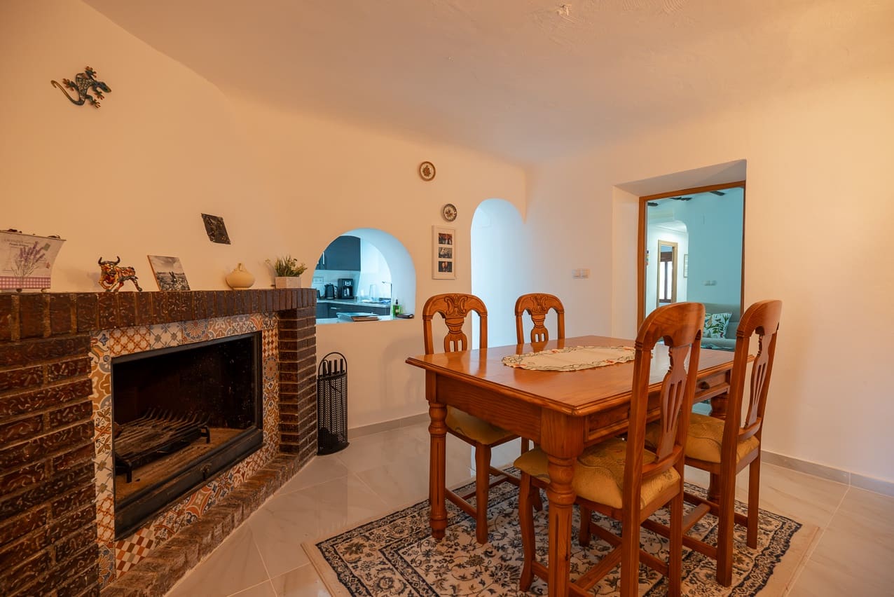 6 slaapkamer Finca/Landhuis te koop in Monovar / Monover met zwembad - € 129.950 (Ref: 8064953)