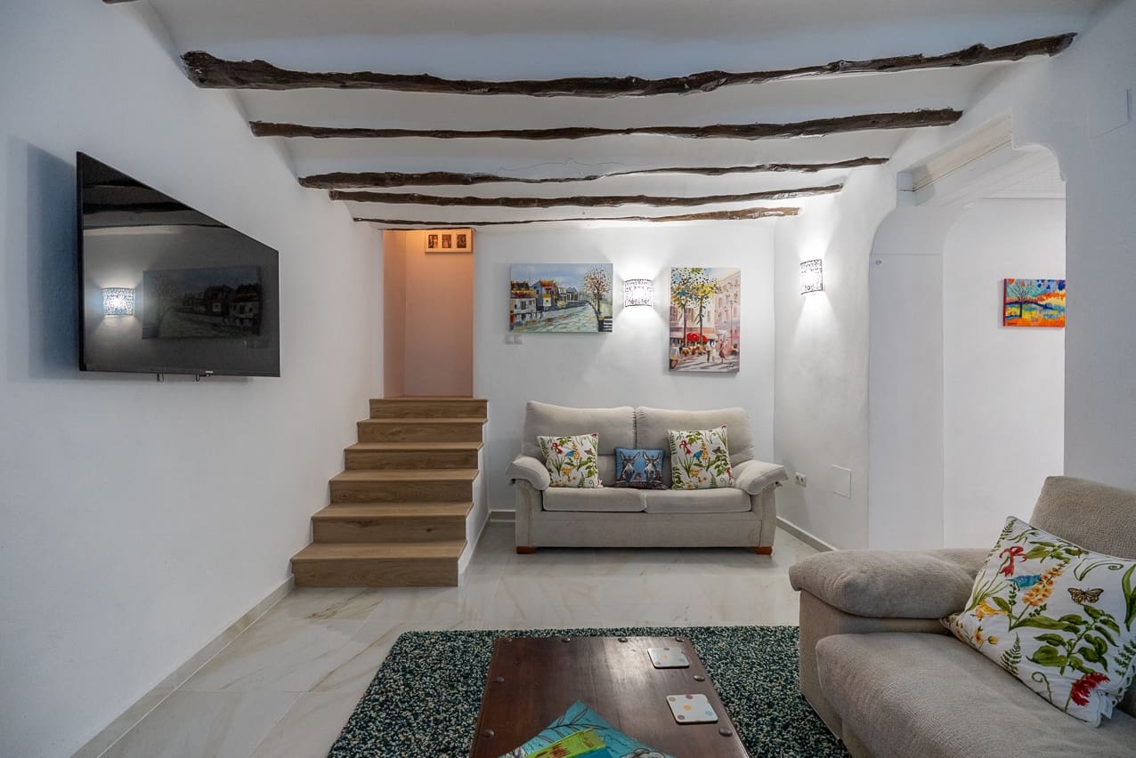 6 slaapkamer Finca/Landhuis te koop in Monovar / Monover met zwembad - € 129.950 (Ref: 8064953)