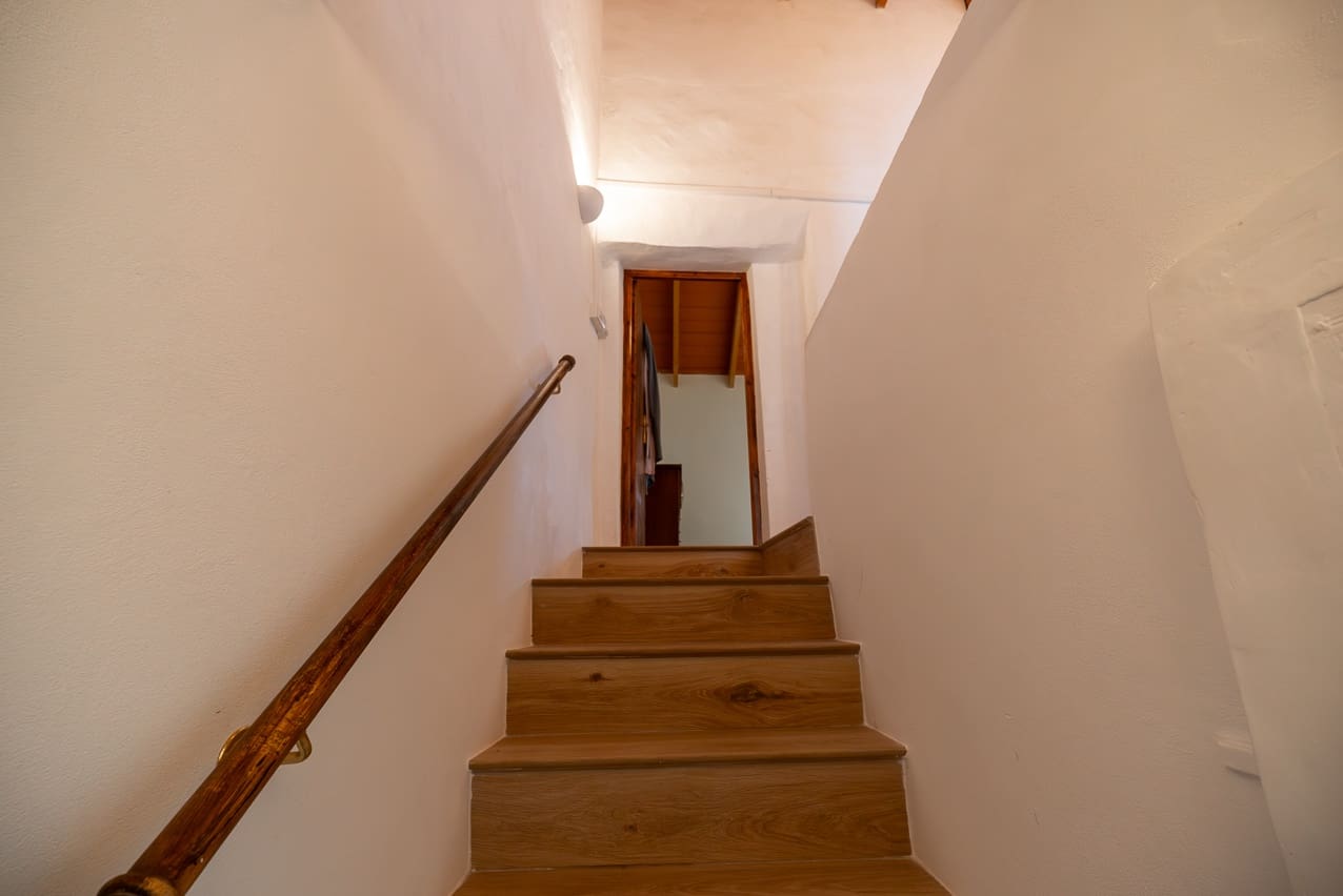 6 slaapkamer Finca/Landhuis te koop in Monovar / Monover met zwembad - € 129.950 (Ref: 8064953)