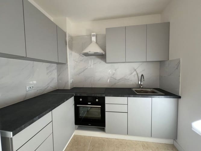 3 bedroom Townhouse for sale in Pinoso with pool - € 165,000 (Ref: 8101022)