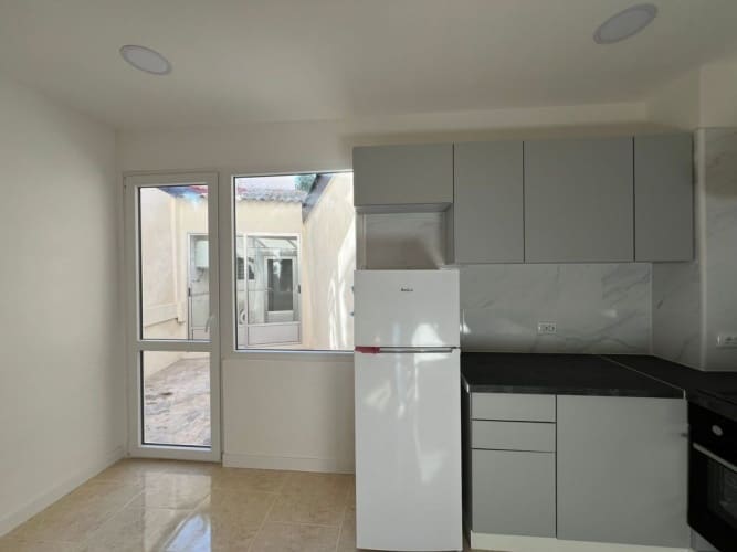 3 bedroom Townhouse for sale in Pinoso with pool - € 165,000 (Ref: 8101022)