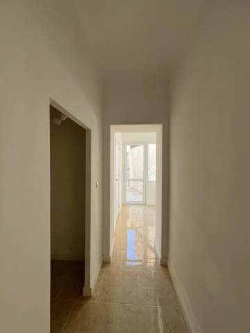 3 soverom Hus til salgs i Pinoso med svømmebasseng - € 165 000 (Ref: 8101022)