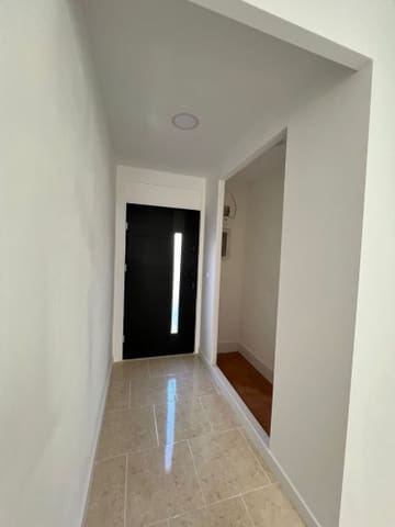 3 soverom Hus til salgs i Pinoso med svømmebasseng - € 165 000 (Ref: 8101022)