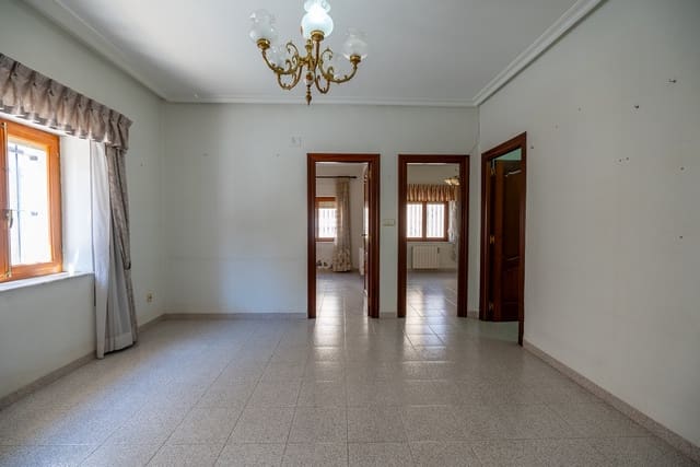 3 soverom Hus til salgs i Pinoso med svømmebasseng - € 135 000 (Ref: 8145613)