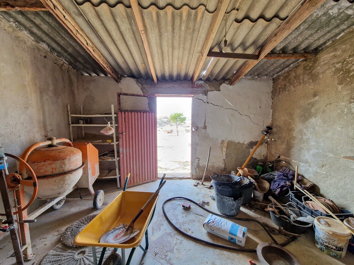 4 slaapkamer Finca/Landhuis te koop in El Partidor met zwembad - € 150.000 (Ref: 8158044)